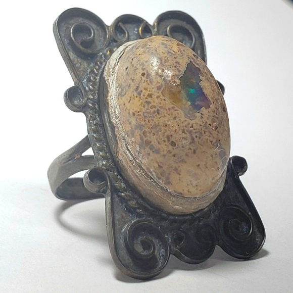 Native American Ring - Picture 2 of 13